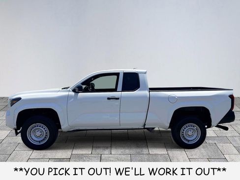 Used 2024 Toyota Tacoma SR RWD image 4