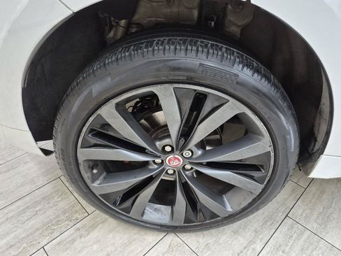 Used 2018 Jaguar F-PACE R-Sport AWD/4WD image 42