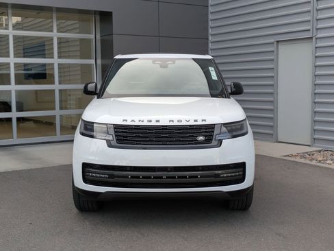 New 2025 Land Rover Range Rover SE AWD/4WD image 8