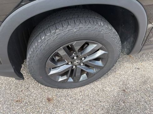 Used 2023 Honda Ridgeline Sport image 5