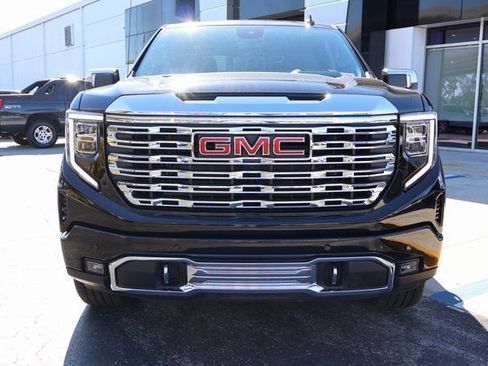 New 2026 GMC Sierra 1500 Denali AWD/4WD image 2