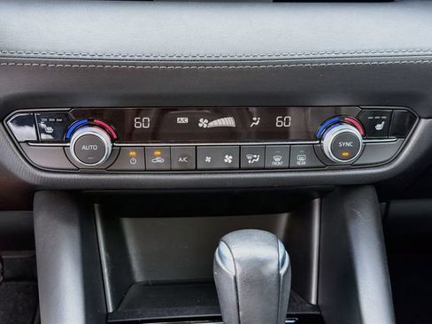 Used 2018 MAZDA MAZDA6 Touring FWD image 16