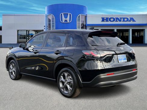 New 2026 Honda HR-V LX image 4