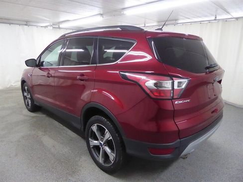 Used 2017 Ford Escape SE w/ SE Leather Comfort Package image 5