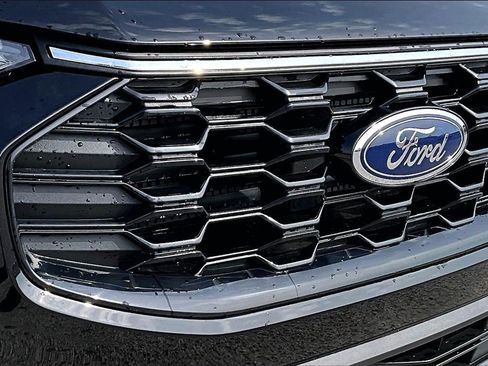 New 2026 Ford Escape ST-Line w/ Tech Pack #1 image 31