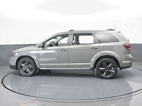Used 2020 Dodge Journey Crossroad image 3