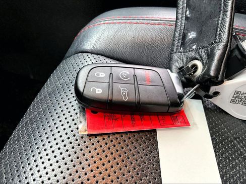 Used 2018 Dodge Durango R/T w/ Blacktop Package image 14