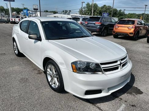 Used 2014 Dodge Avenger SE w/ Rallye Appearance Group FWD image 11