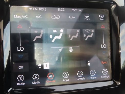 Used 2021 Jeep Cherokee Limited w/ Trailer Tow Group AWD/4WD image 37