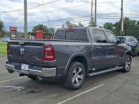 Used 2022 RAM 1500 Laramie AWD/4WD image 6