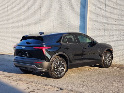 New 2025 Chevrolet Blazer EV LT image 4