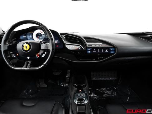 Used 2023 Ferrari SF90 Stradale AWD/4WD image 31
