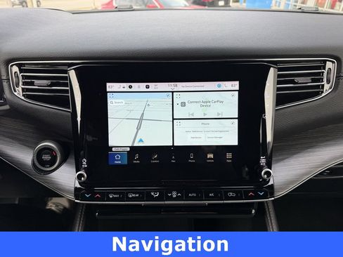 Used 2023 Jeep Wagoneer Series III w/ Preferred Equipment Group image 5