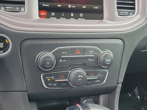 Used 2023 Dodge Charger SXT image 27