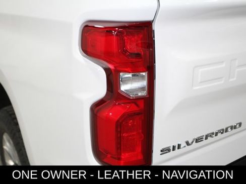Used 2020 Chevrolet Silverado 1500 LTZ AWD/4WD image 32