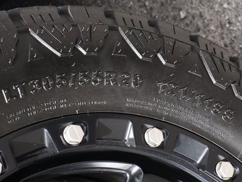 Used 2022 Chevrolet Silverado 1500 RST w/ Safety Package image 45