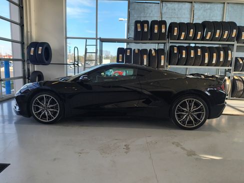 Used 2024 Chevrolet Corvette Stingray Preferred Cpe w/ Z51 Performance Package image 25