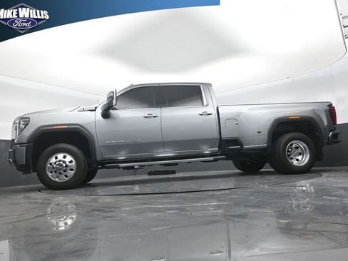 Used 2025 GMC Sierra 3500 Denali w/ Denali Reserve Package AWD/4WD image 20