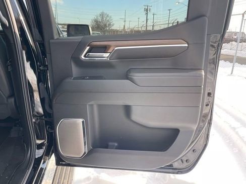 Used 2024 Chevrolet Silverado 1500 High Country image 13