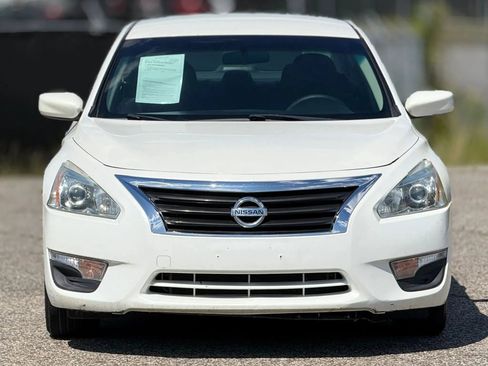 Used 2013 Nissan Altima 2.5 S FWD image 5