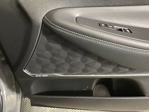 Certified 2023 Hyundai Santa Fe SEL w/ Premium Package FWD image 31