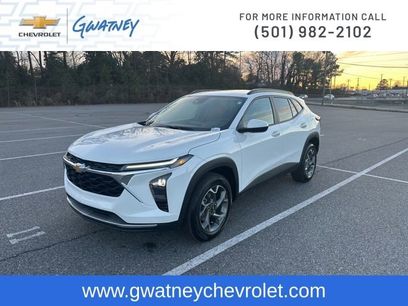 Used 2025 Chevrolet Trax LT w/ LT Convenience Package