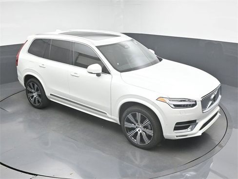 Used 2024 Volvo XC90 B6 Plus w/ Protection Package Premier image 44