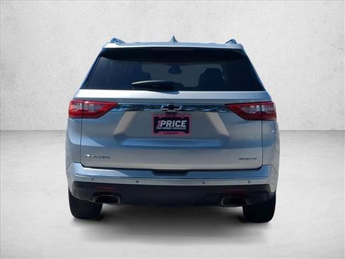 Used 2019 Chevrolet Traverse Premier w/ Driver Confidence II Package FWD image 7