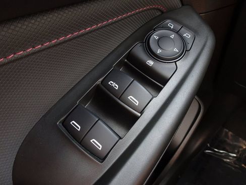 Used 2023 Chevrolet TrailBlazer RS FWD image 21