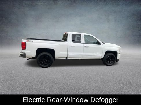 Used 2018 Chevrolet Silverado 1500 LT w/ All Star Edition image 8