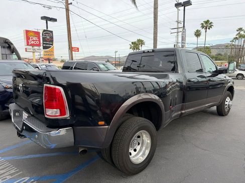 Used 2018 RAM 3500 Laramie image 9