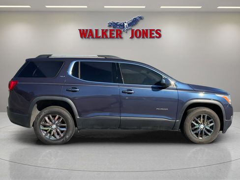 Used 2018 GMC Acadia SLT image 2