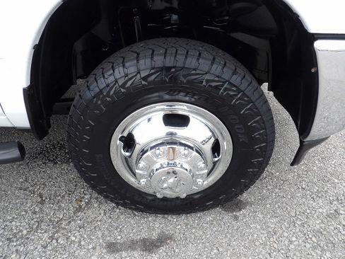 Used 2024 RAM 3500 SLT w/ Quick Order Package 2YG SLT AWD/4WD image 56