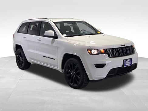 Certified 2021 Jeep Grand Cherokee Laredo X AWD/4WD image 19