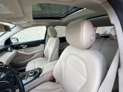 Used 2019 Mercedes-Benz GLC 300 4MATIC image 14