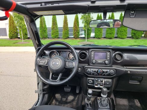 Used 2020 Jeep Wrangler Unlimited Sport AWD/4WD image 8
