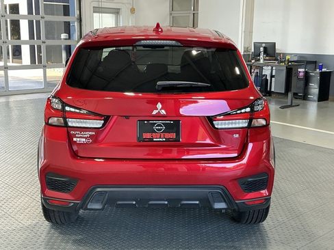 Used 2021 Mitsubishi Outlander Sport SE image 33
