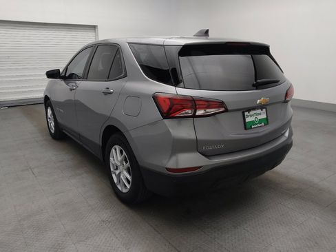 Used 2024 Chevrolet Equinox LS w/ LS Convenience Package FWD image 5