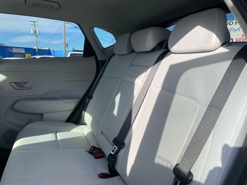 Used 2024 Hyundai Kona SEL w/ Convenience Package AWD/4WD image 15