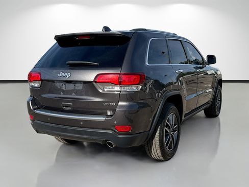 Used 2020 Jeep Grand Cherokee Limited RWD image 3
