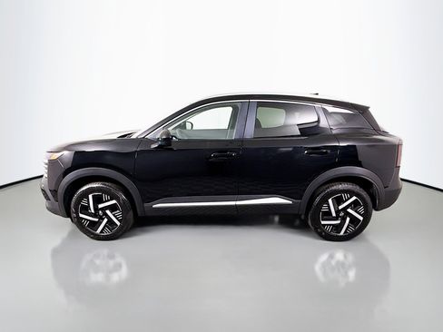 Used 2026 Nissan Kicks SV FWD image 6