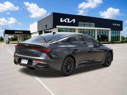 New 2026 Kia K5 LXS FWD image 5