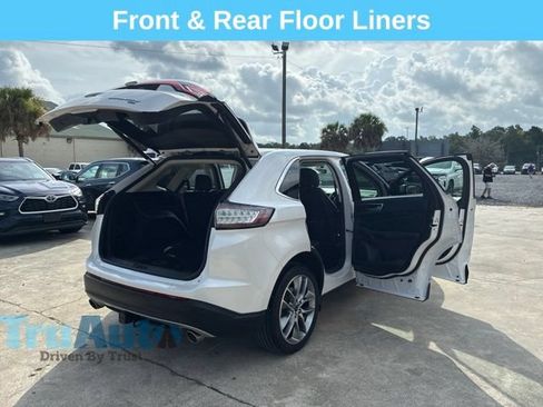 Used 2017 Ford Edge Titanium w/ Technology Package AWD/4WD image 17