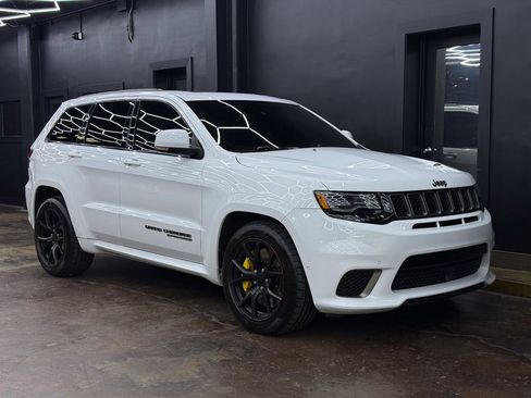 Used 2021 Jeep Grand Cherokee Trackhawk w/ Trailer Tow Group IV image 11