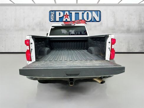 Used 2025 Chevrolet Silverado 2500 Custom w/ Custom Value Package image 23