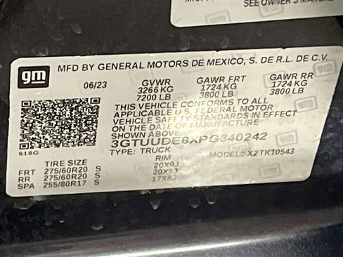 Used 2023 GMC Sierra 1500 SLT w/ SLT Premium Package AWD/4WD image 33