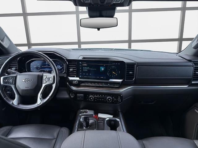 Used 2023 Chevrolet Silverado 1500 RST w/ Redline Edition AWD/4WD image 18
