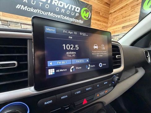 New 2026 Hyundai Venue SEL FWD image 16