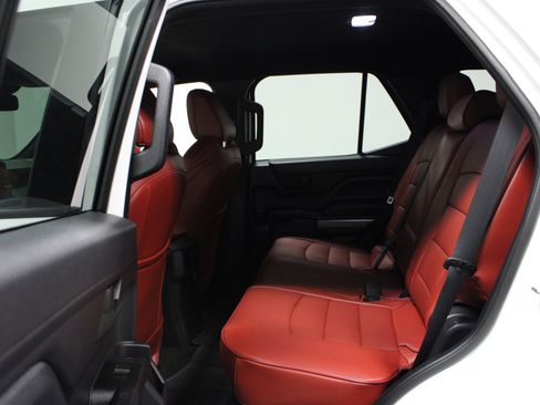 Used 2025 Toyota 4Runner SR5 RWD image 13