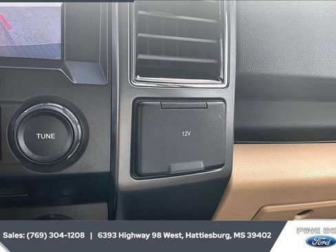 Used 2018 Ford F150 XLT w/ Equipment Group 302A Luxury image 24